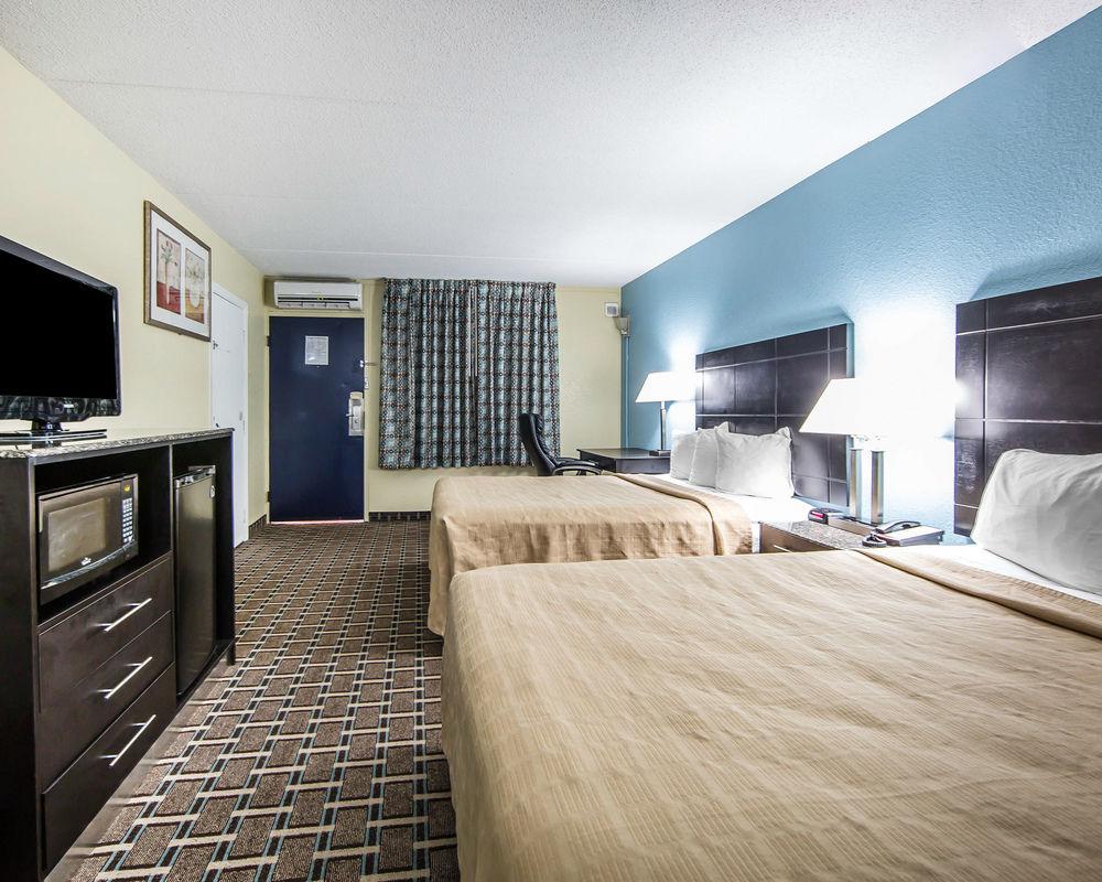 Oyo Hotel Knoxville Tn Cedar Bluff I-40 외부 사진