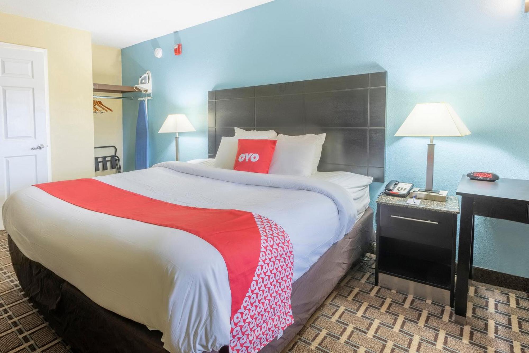 Oyo Hotel Knoxville Tn Cedar Bluff I-40 외부 사진