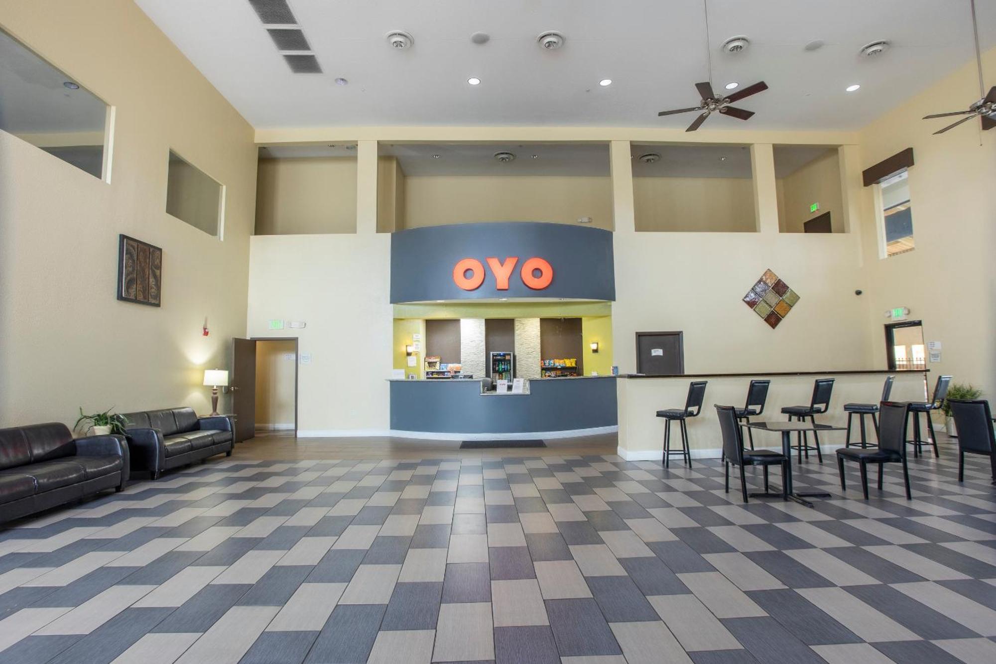 Oyo Hotel Knoxville Tn Cedar Bluff I-40 외부 사진