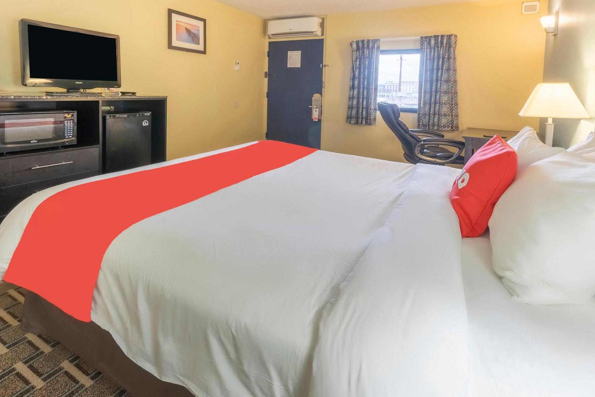 Oyo Hotel Knoxville Tn Cedar Bluff I-40 외부 사진