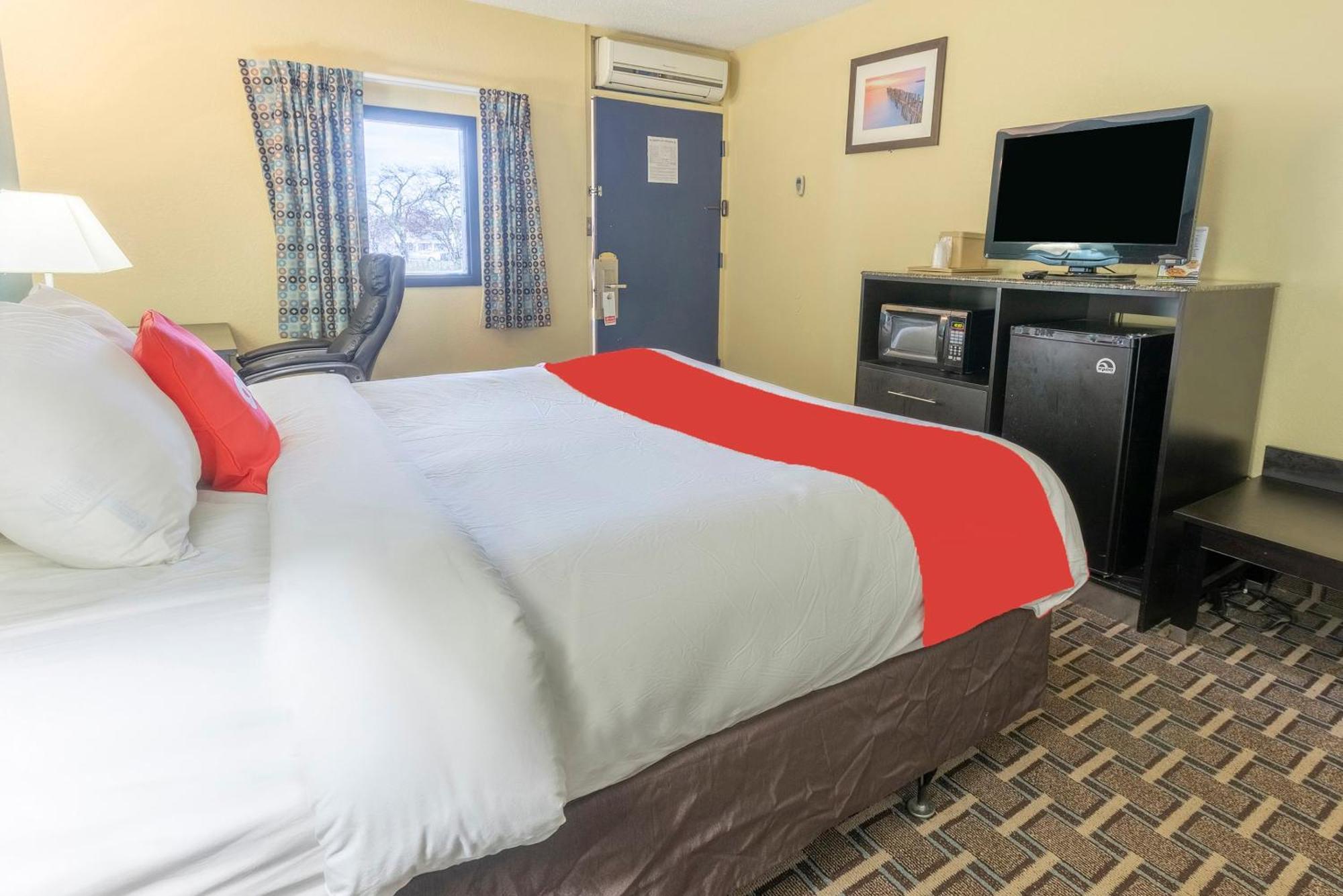 Oyo Hotel Knoxville Tn Cedar Bluff I-40 외부 사진