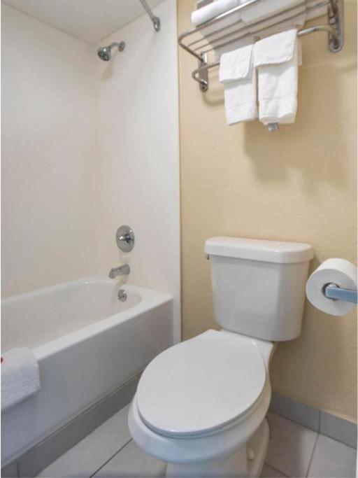 Oyo Hotel Knoxville Tn Cedar Bluff I-40 외부 사진
