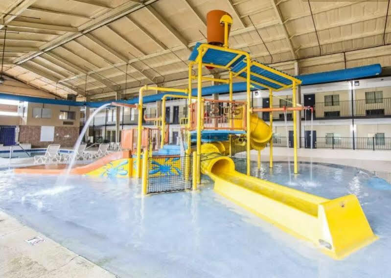 Oyo Hotel Knoxville Tn Cedar Bluff I-40 외부 사진